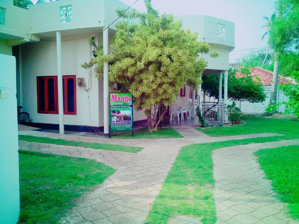 Yoho Mango House Hotel Negombo Exterior foto